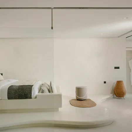 Acro Caldo Otel