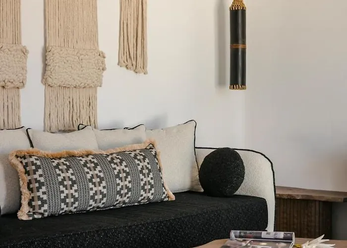 Acro Caldo Отель