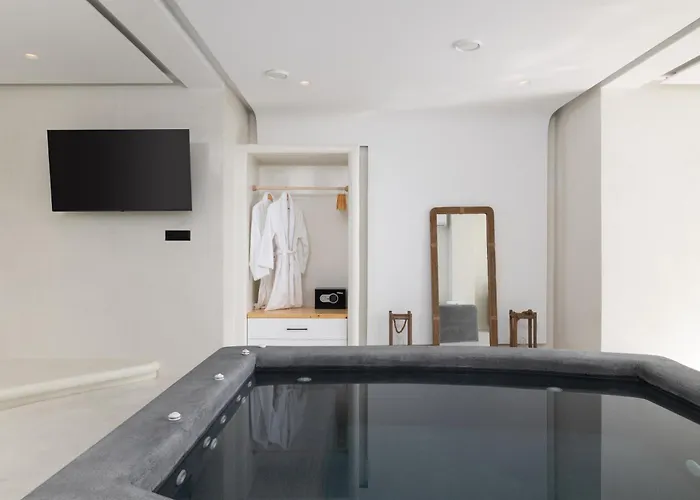 Acro Caldo Отель 4*